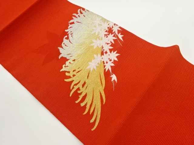 じゅらく製　絽綴れ紅葉に抽象模様織出し名古屋帯